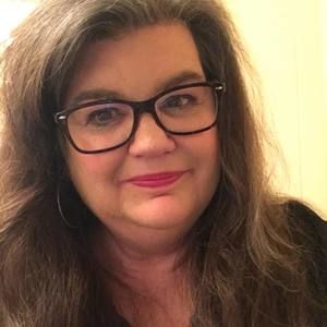 Meet your Posher, Phyllis